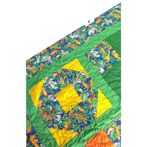 Children’s Zoo Animals Colorful Patchwork quilt Throw Blanket 35 X 36 In - Picture 5 of 9